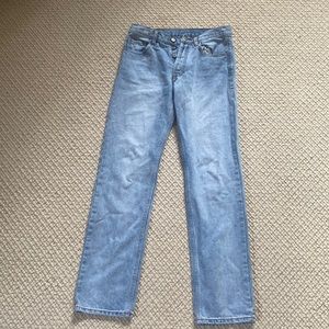 Light blue brandy Melville Quinn jeans barely worn no stains